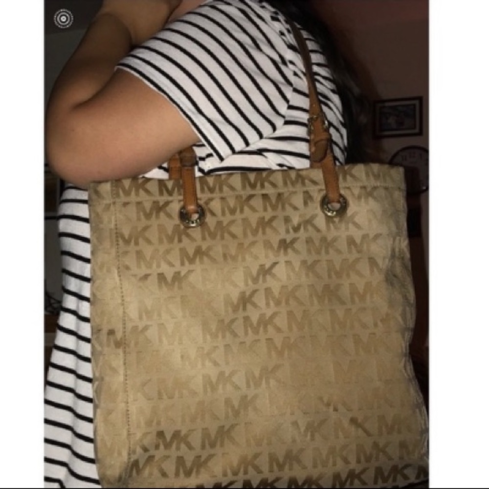Mk purse